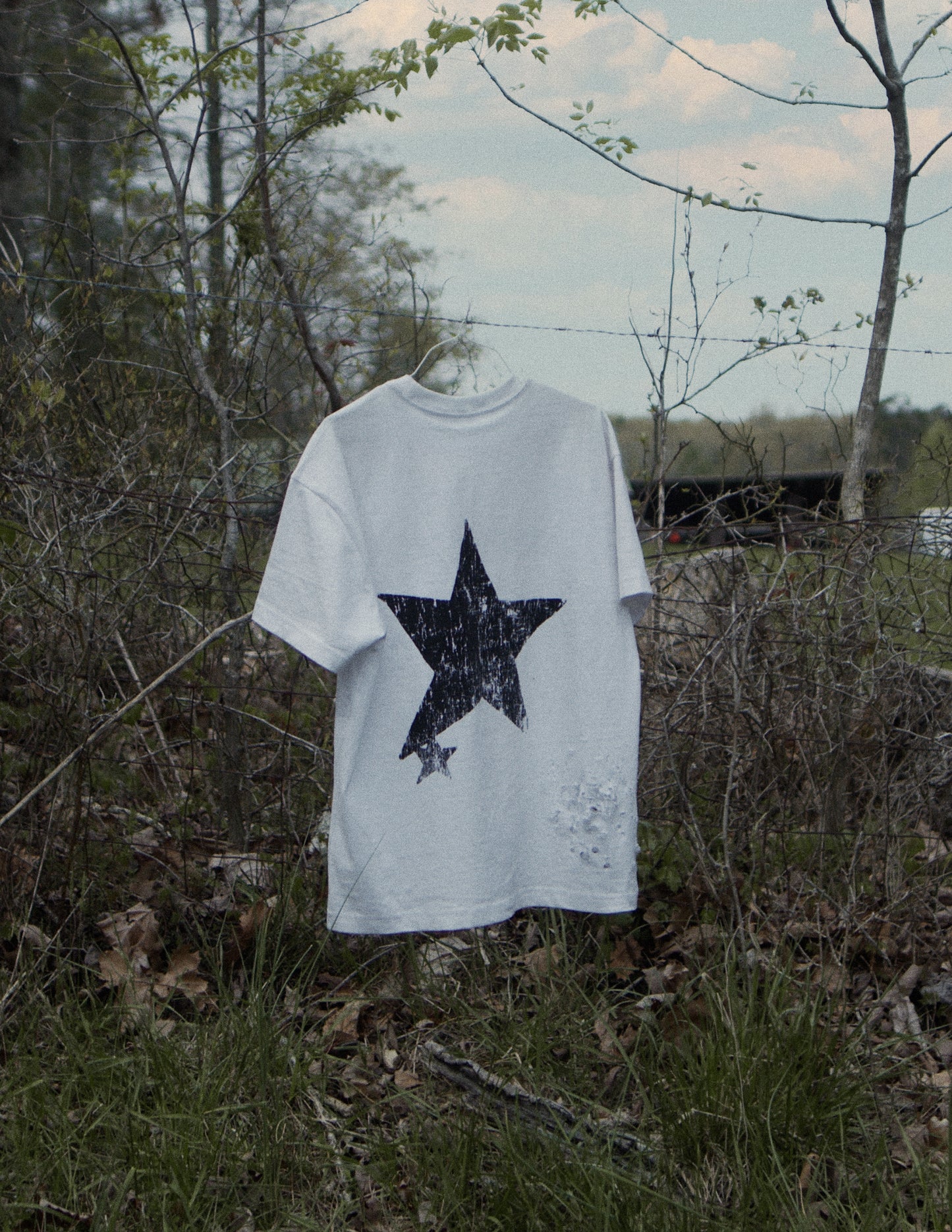 Logo tee